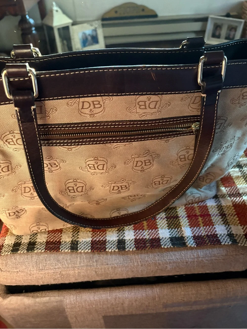 Dooney & Bourke leather exterior